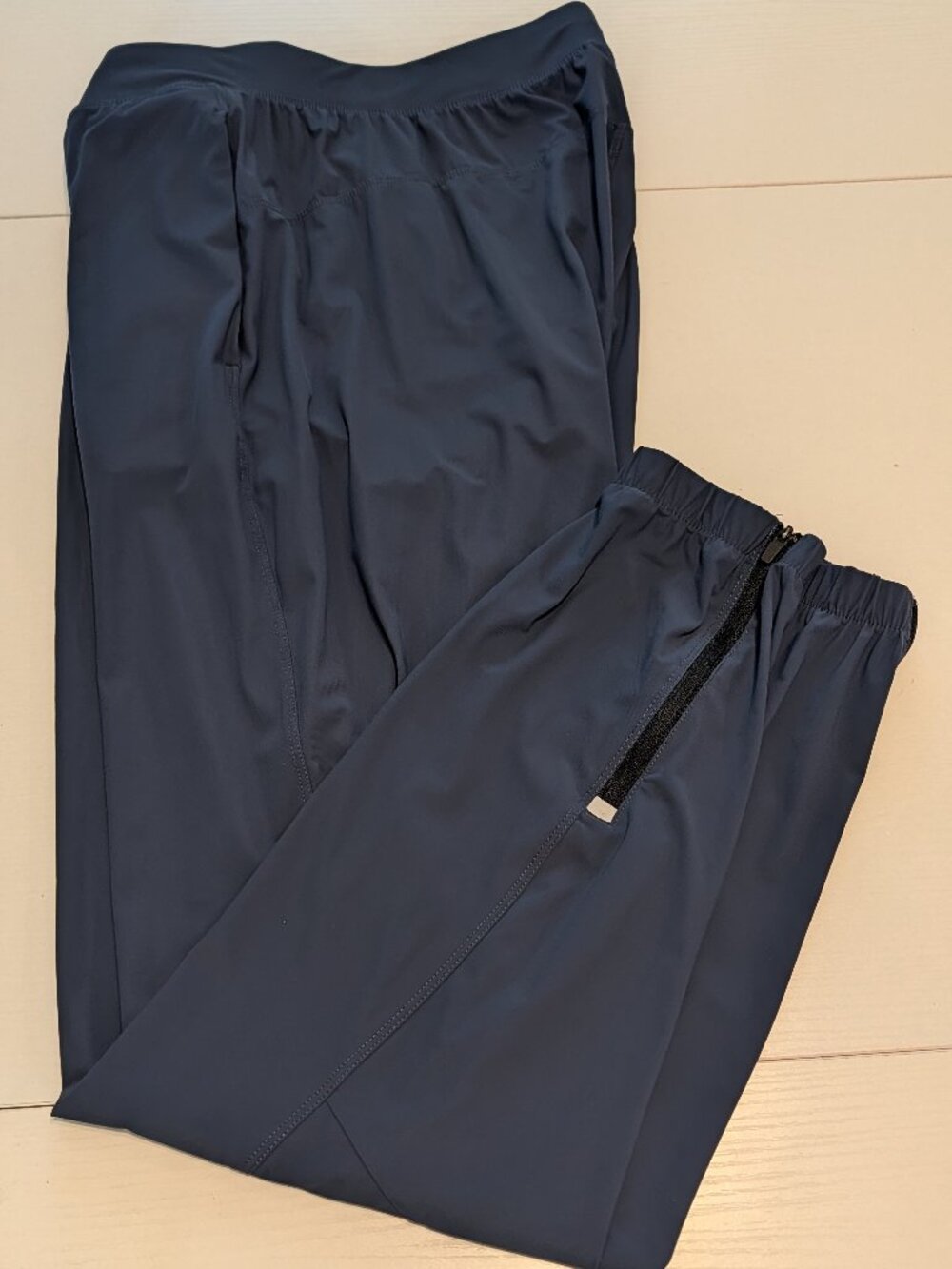 Lightweight Men's Joggers